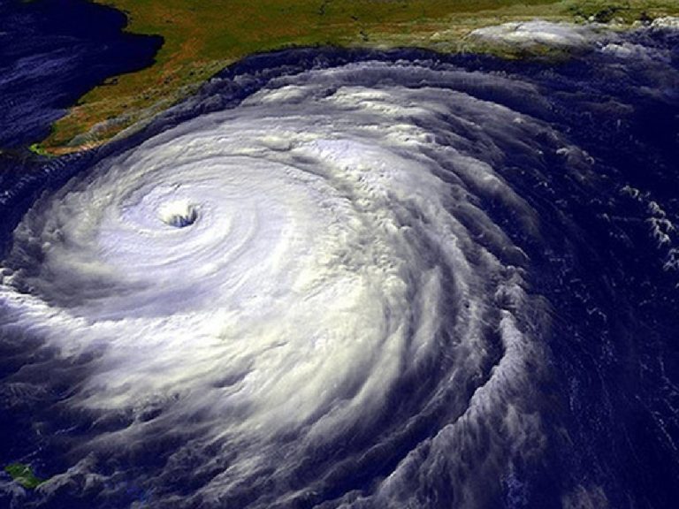 Apa Itu Siklon Tropis? Kenali Penyebab dan Dampaknya Di Indonesia